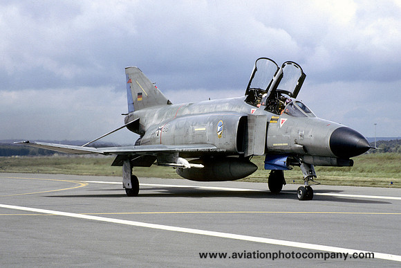 German Air Force JG74 McDonnell F-4F Phantom 37+88 (1985)
