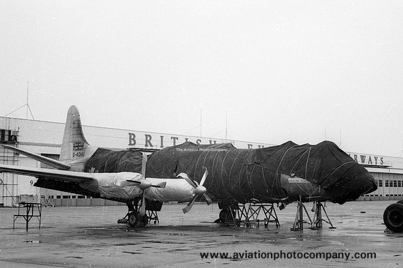 British European Airways Vickers Viscount 802 G-AOHU at Heathrow