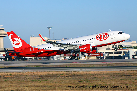 Niki Airbus A320-200 OE-LER at Palma de Mallorca (2013)