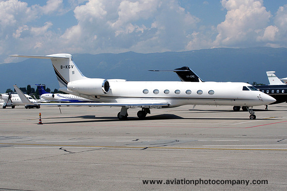Gulfstream G550 B-KGV at Geneva (2008)