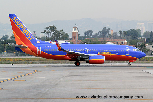 Southwest Boeing 737-700 N251WN at Los Angeles IAP (2014)