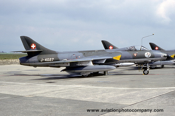 Swiss Air Force Patrouille Suisse Hawker Hunter F.58 J-4027 (1989)