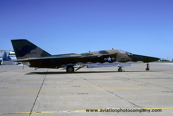 USAF Sheppard TTC General Dynamics F-111A Aardvark 63-7995 (1977)