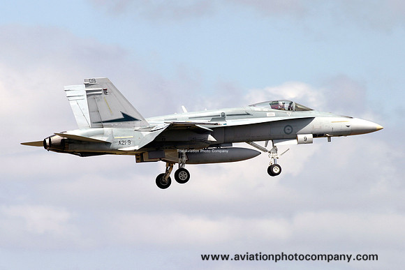 RAAF 77 Squadron McDonnell Douglas F/A-18A Hornet A21-9 (2009)