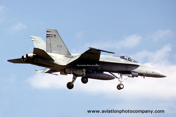 Canadian Armed Forces 1 CAG McDonnell Douglas CF-188 Hornet 188770 (1987)