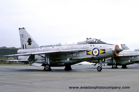 RAF 11 Squadron English Electric Lightning F.6 XS920/E (1975)