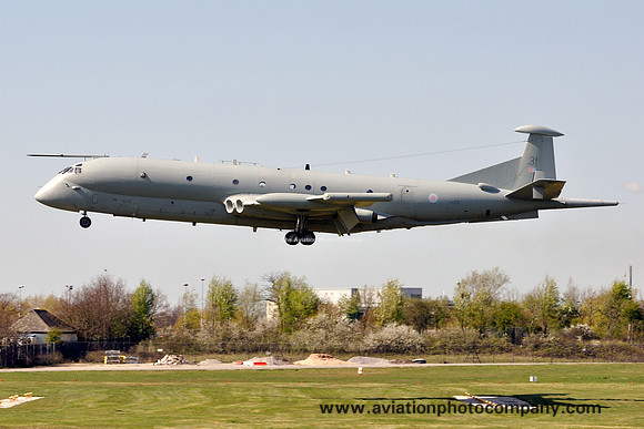 RAF Hawker Siddeley Nimrod MR.2 XV231 at Manchester IAP (2010)