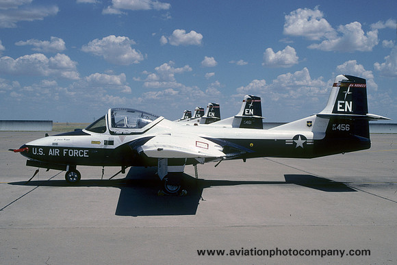 USAF 80 FTW 89 FTS Cessna T-37B 64-13456/EN (2000)