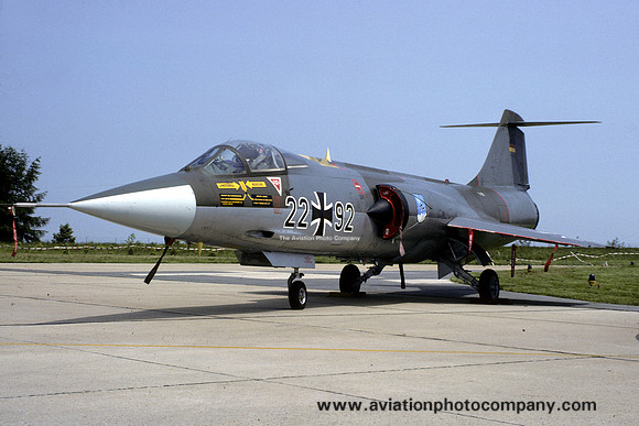 West German Air Force JBG34 Lockheed F-104G Starfighter 22+92 (1985)