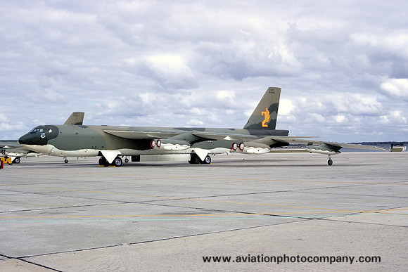 USAF 2nd Air Force Boeing B-52G 58-0166 (1971)