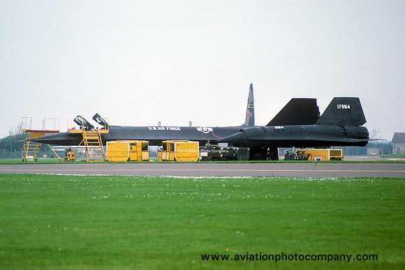 USAF 9 SRW Det 4 Lockheed SR-71A Blackbird 61-7964 at RAF Mildenhall