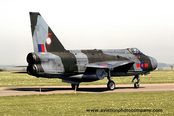 RAF 5 Squadron English Electric Lightning F.3 XP707 (1980)
