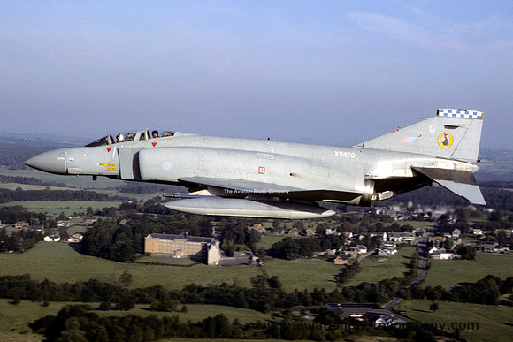 RAF 19 Squadron McDonnell F-4M Phantom FGR.2 XV470/G Air to Air (1983)