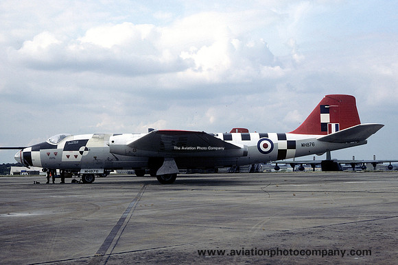 A&AEE English Electric Canberra D.14 WH876 (1985)