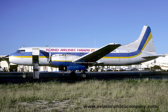 Island Airlines Hawaii Convair 440 N21DR (1981)