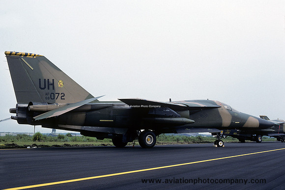 USAF 20 TFW 53 TFS General Dynamics F-111E Aardvark 68-0072/UH (1988)