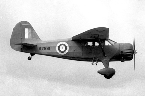 RAF Stinson Reliant W7981 Air to Air