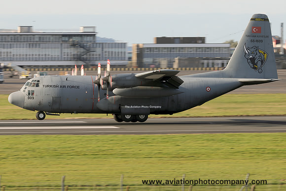 Turkish Air Force 222 Filo Lockheed C-130E Hercules 68-1609 at Prestwick (2024)