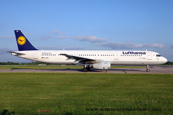Lufthansa Airbus A321-200 D-AIDN at Manchester IAP (2016)