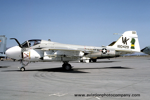 US Marines VMA(AW)-121 Grumman A-6E Intruder 160429/VK-00 (1982)