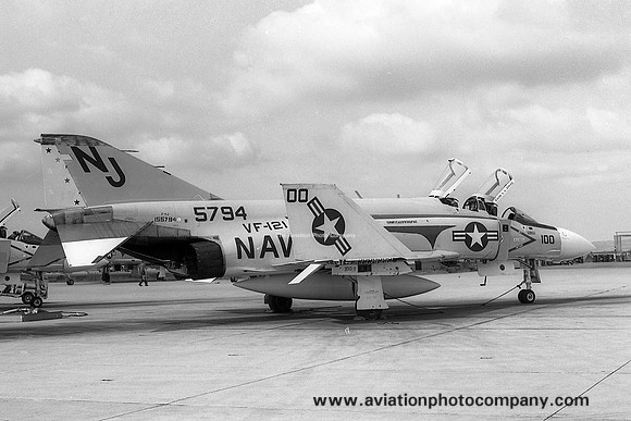 US Navy VF-121 McDonnell F-4J Phantom 155794/NJ-100 (1975)