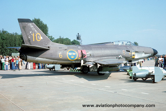 Swedish Air Force F6 SAAB Lansen A-32A 32170/10 (1975)