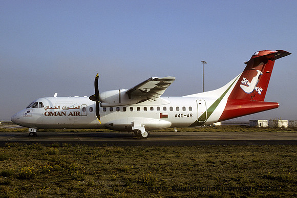 Omar Air ATR-42-500 A4O-AS (1998)