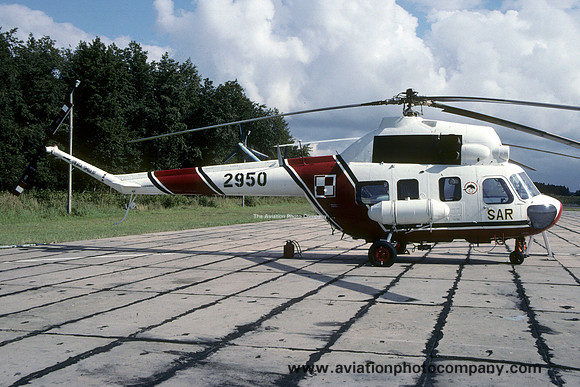 Polish Navy 2 DLMW Mil Mi-2S 2950 (1999)