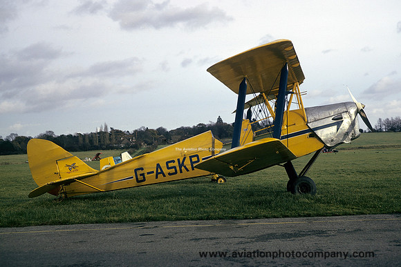 De Havilland Tiger Moth G-ASKP (1974)