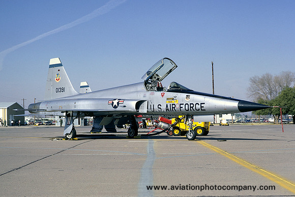 USAF 58 TFW 425 TFTS Northrop F-5E 74-1391 (1974)