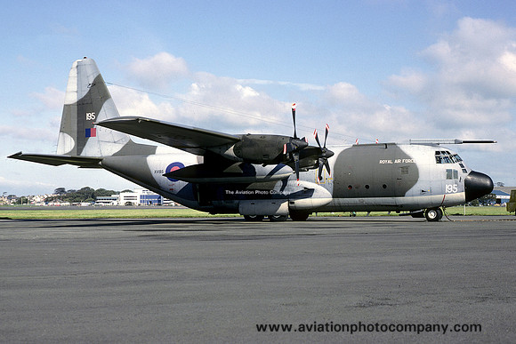RAF Lyneham Transport Wing Lockheed C-130K Hercules C.1P XV195 (1987)
