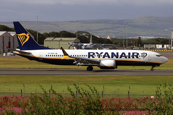 Ryanair Boeing 737-8 EI-HGM at Prestwick (2022)