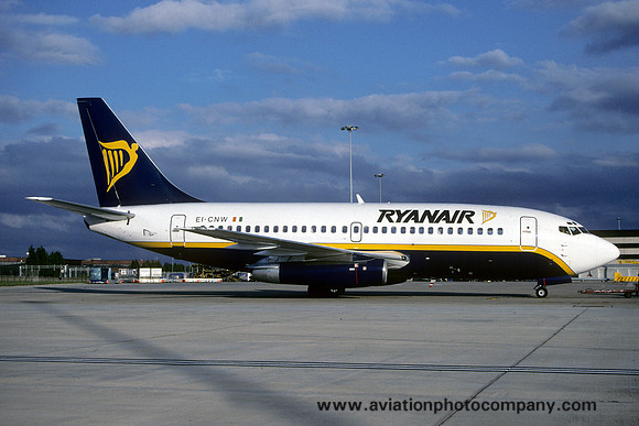 Ryanair Boeing 737-200 EI-CNW (1998)