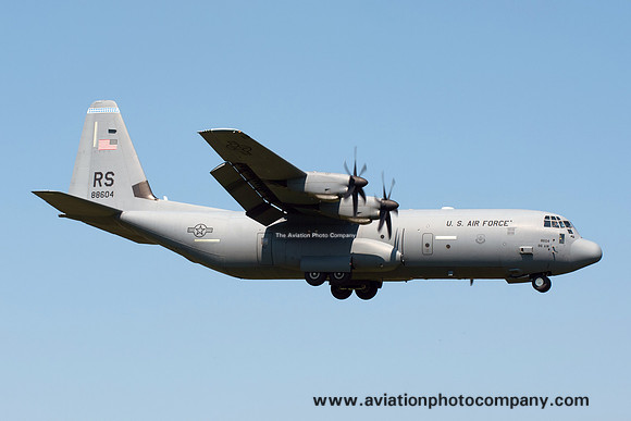 USAF 86 AW 37 AS Lockheed C-130J-30 Hercules 06-8604/RS at Ramstein (2016)