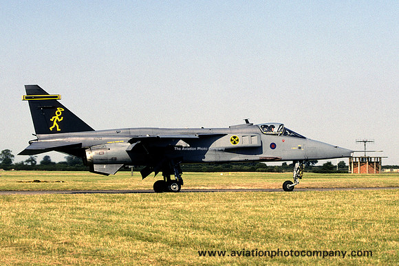 RAF 16 Squadron Sepecat Jaguar GR.1 XX752 (2000)