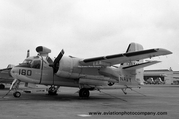 US Navy Alameda Grumman S-2F Tracker 136747/6G-180 (1965)