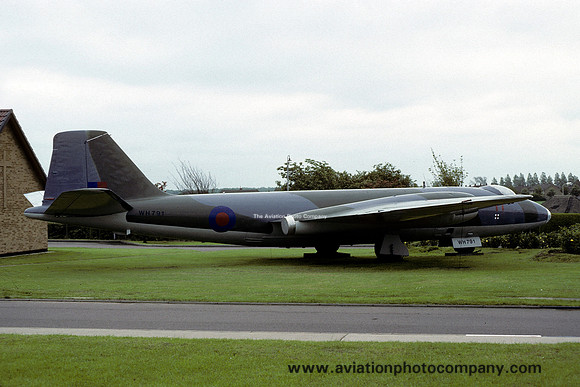 RAF English Electric Canberra PR>7 WH791 displayed at Cottesmore (1988)