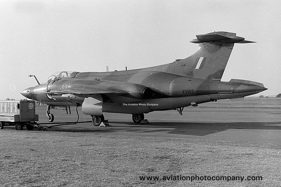 RAF 12 Squadron Blackburn Buccaneer S.2 XV165 (1973)