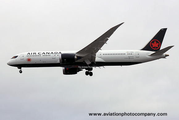 Air Canada Boeing 787-9 C-GWUU (2024)