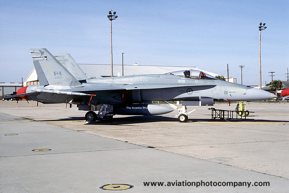 Canadian Armed Forces 425 Squadron McDonnell Douglas CF-188 Hornet 188270 (1986)