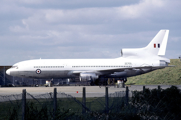 RAF Lockheed Tristar ZE705 (1985)
