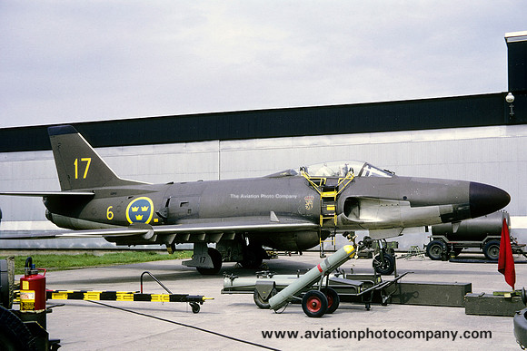 Swedish Air Force F6 SAAB J-32E Lansen 32242/17 (1969)