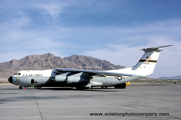 USAF 437 MAW Lockheed C-141A Starlifter 64-0644 (1981)