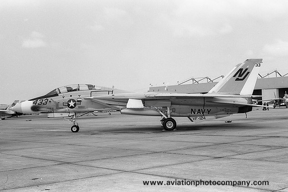US Navy VF-124 Grumman F-14A Tomcat 159457/NJ-433 (1975)