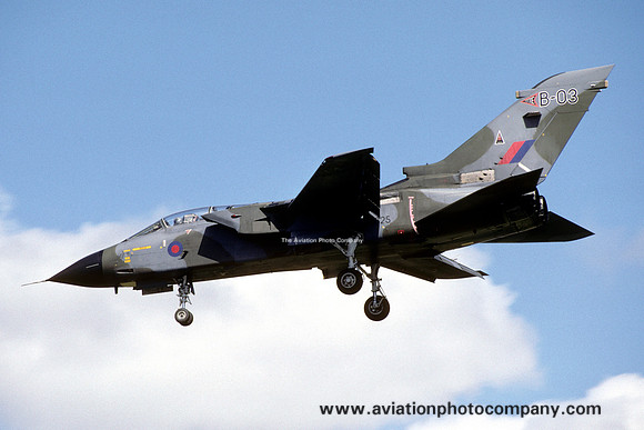 RAF TTTE Panavia Tornado GR.1 ZA325/B-03 (1996)