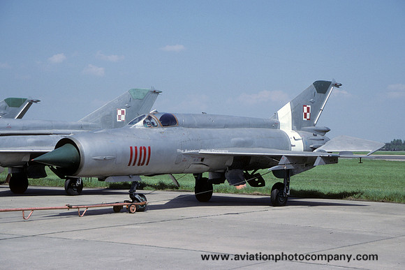Polish Air Force 3 ELT Mikoyan MiG-21R 1101 (2000)