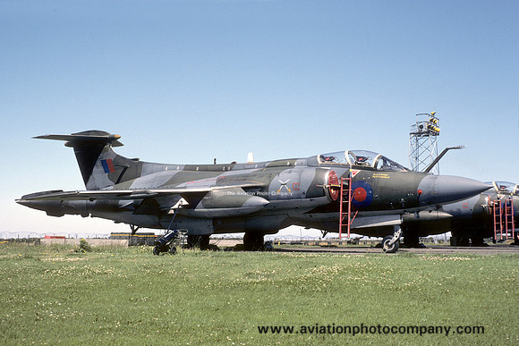 RAF 237 OCU Blackburn Buccaneer S.2 XV152 (1978)