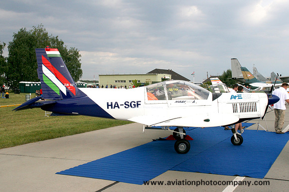 Malev Zlin Z.142 HA-SGF at Kecskemet (2008)