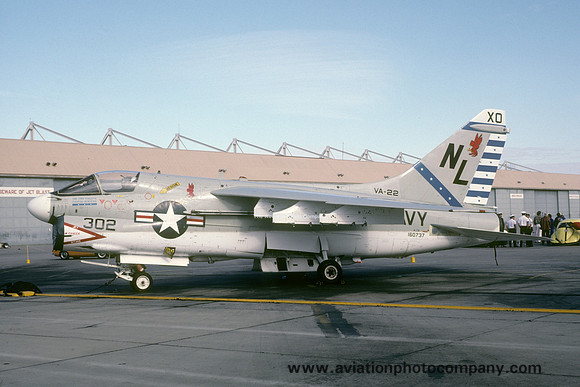 US Navy VA-22 LTV A-7E Corsair 160737/NL-302 (1980)
