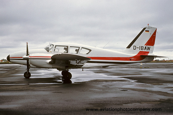 Piper PA-23-250 Aztec B D-IBAW (1977)